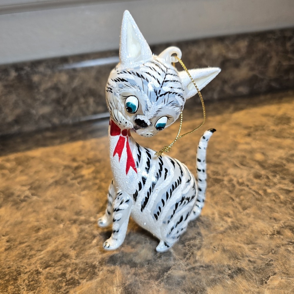 VTG RARE‎ SLAVIC Treasures Collectible hand Blown GLASS CAT FIGURINE Ornament